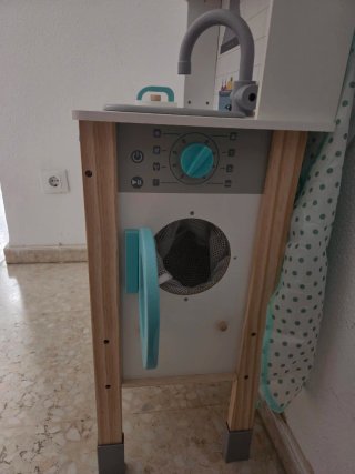 Cocina de juguete de madera