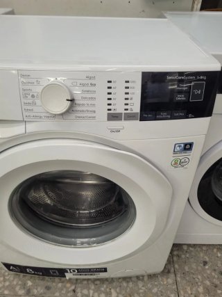 Lavadora Electrolux PerfectCare 600 8kg