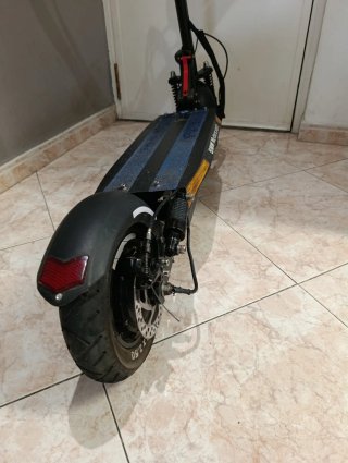 Patín Eléctrico Malcor BMW Motorsport