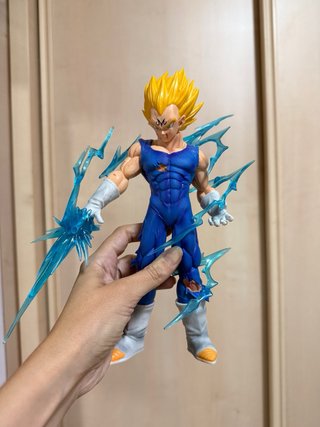 Figura Vegeta Dragon Ball Z Majin