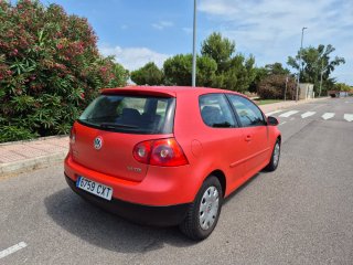Volkswagen Golf 2004