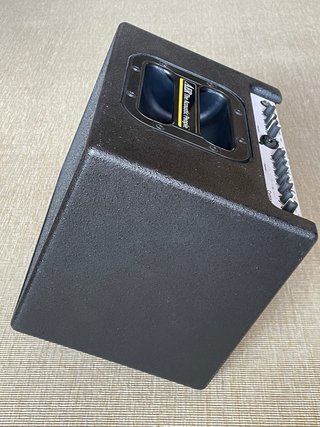 Supporto per amplificatore chitarra/basso