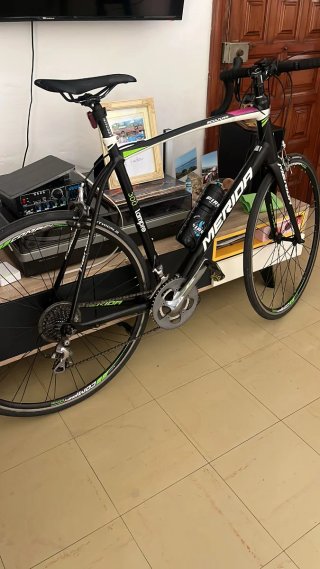 Bicicleta Mérida Scultura 300