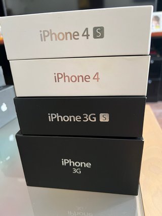 Lote di iPhone 3G, 3GS, 4 e 4S