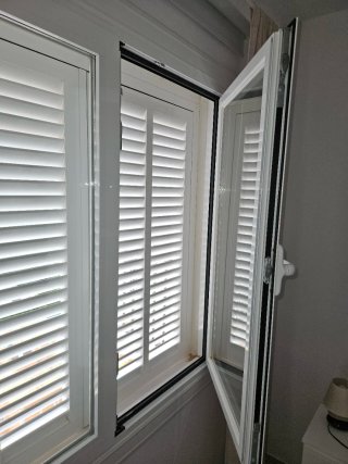 Ventanas oscilobatientes de aluminio