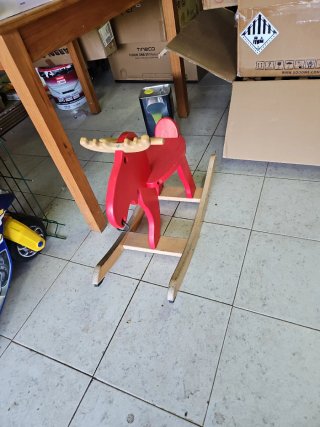 Balancín de madera de alce rojo