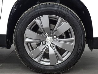 Peugeot 2008   Style 1.2L PureTech 60KW 82CV SS