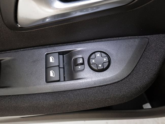 Peugeot 208 2024, foto 14
