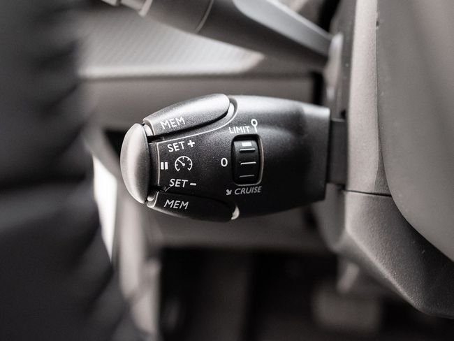 Peugeot 208 2024, foto 16
