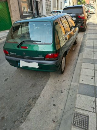 Renault Clio 1.2 Inyección Gasolina año 1997