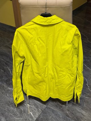 Chaqueta Zara verde pistacho