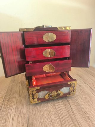 Joyero musical chino antiguo