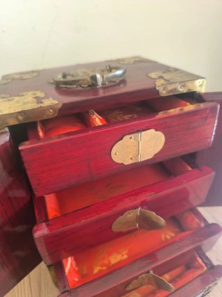 Joyero musical chino antiguo