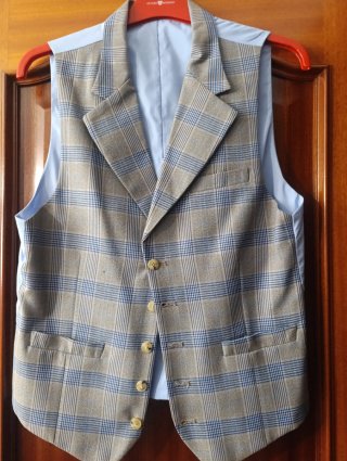 Chaqueta y chaleco Álvaro Moreno
