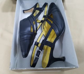 Zapatos salón negros DONNA PELL