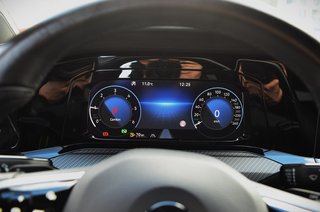 Volkswagen Golf VIII R-Line DSG+Full Led+Navegacio