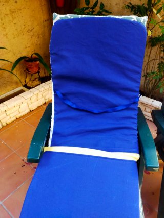 Cojines para sillón de jardín a rayas