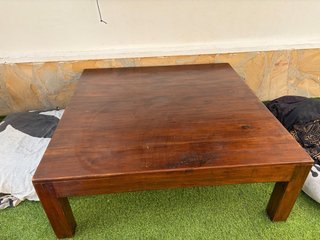 Mesa de madera caoba Negociable precio
