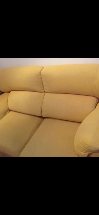 Sofá de estructura madera maciza solo 80 euros