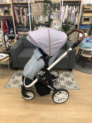 Trío Kikkaboo Dotty