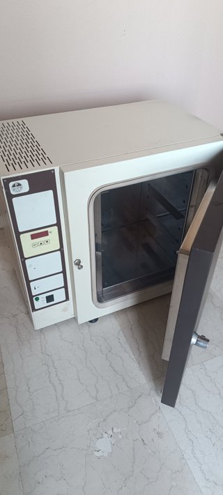 Estufa de laboratorio Selecta
