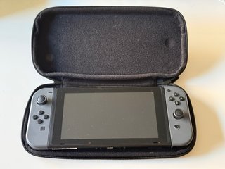 Nintendo Switch con accesorios