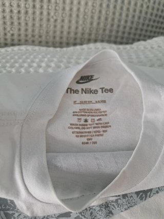 Camiseta Nike niña blanca T2-3
