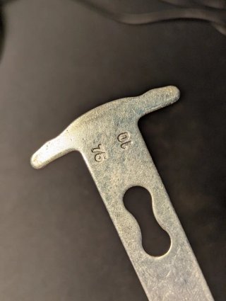 Chiave misura catena indicatore usura