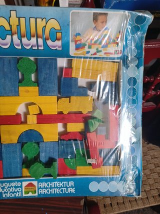 Antiguo juego arquitectura piezas madera años 80
