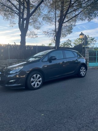 Opel Astra 2015