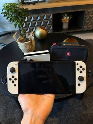 Nintendo Switch OLED Blanca