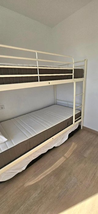 Litera IKEA Blanca