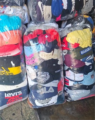 LOTE DE ROPA MIX GRADO A CALIDAD PREMIUM POR KILOS