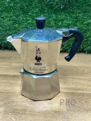 Cafetera Italiana Icónica para Espresso Bialetti
