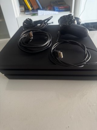 Console PS4 Sony Nera + Controller