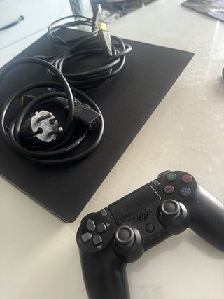 Console PS4 Sony Nera + Controller