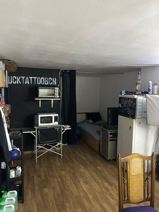 TRASPASO Estudio Tatuajes totalmente equipado BCN