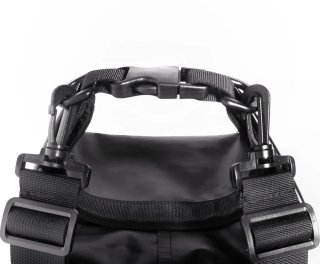 Mochila impermeable deportiva negra