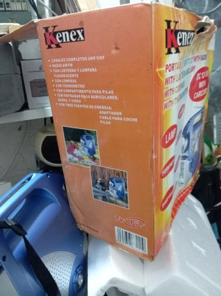 Kenex TV 6 Radio Linterna