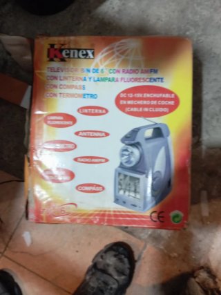 Kenex TV 6 Radio Linterna