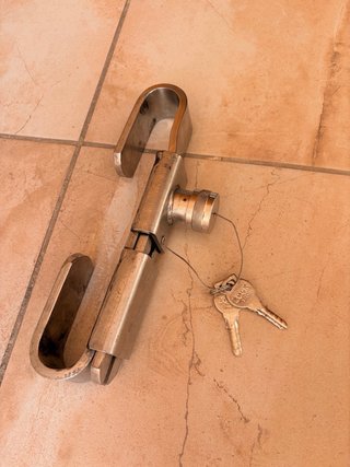 Candado de seguridad para remolque