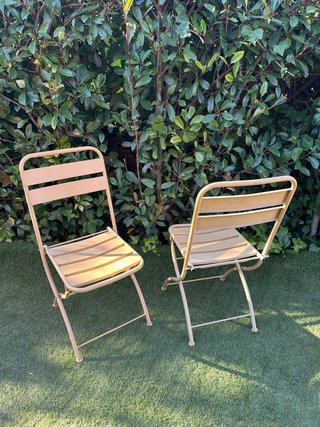 Sillas metálicas plegables