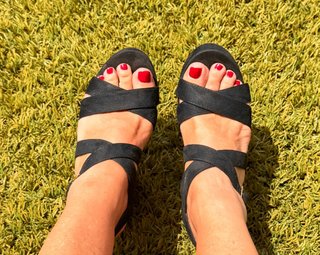 Sandalias Negras Plataforma Multitiras Ante Luxe