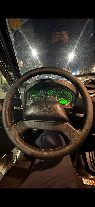 Land Rover Defender 110