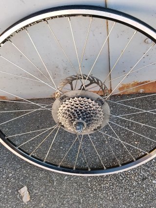 Venta en persona Ruedas de bicicleta con cassette