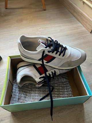 Zapatos de vestir hombre 42. 15€ cada par