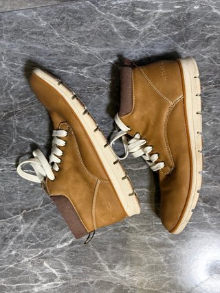 Zapatos marrones talla 40