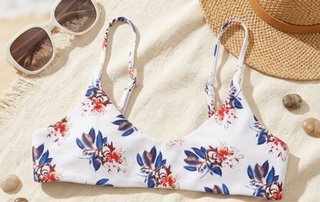 Top Biquini Floral Blanco y Azul