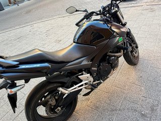 Suzuki GSR 600 2010 Naked