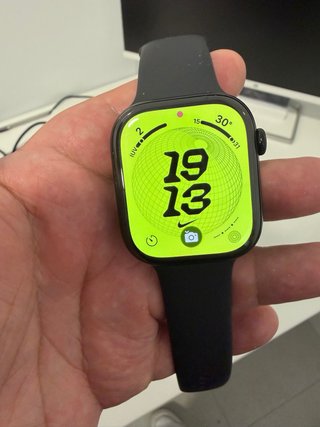 Apple Watch Series 11 46mm Negro